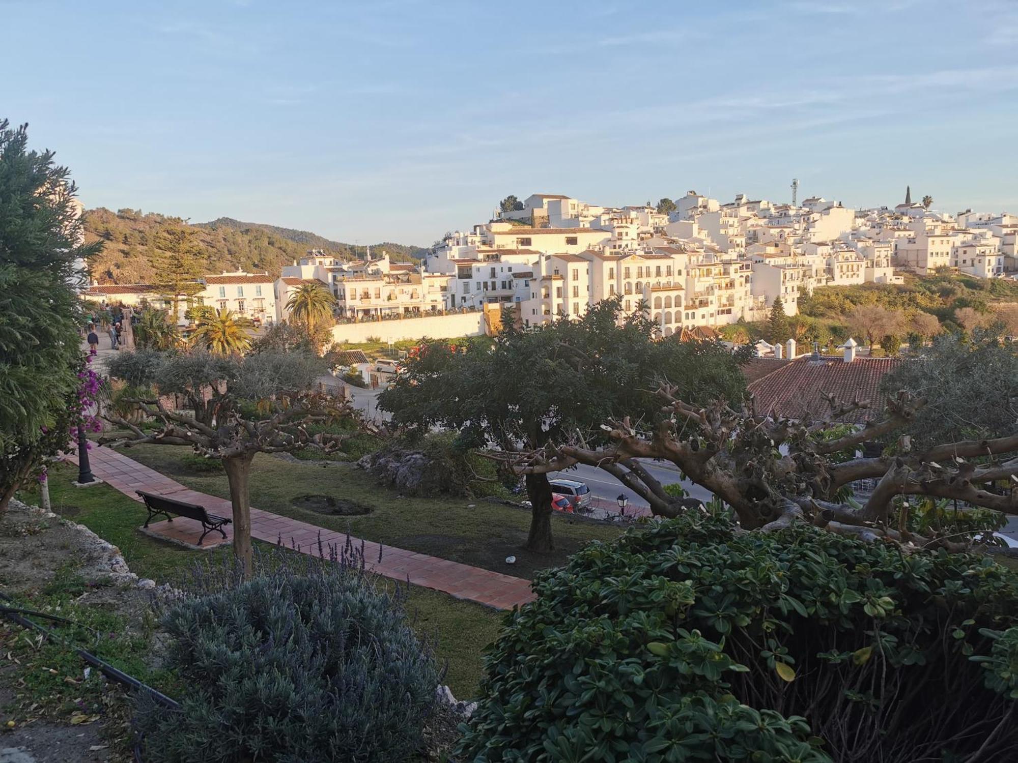 Apartamento Maria Platero Centrico Y Con Las Mejores Vistas Del Casco Antiguo La Montana Y El Mar Mediterraneo フリヒリアナ エクステリア 写真